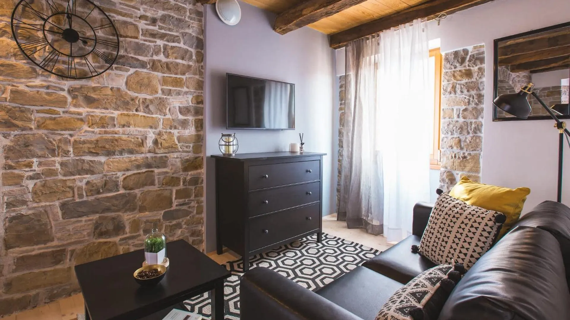 Inn Portole Suites Oprtalj Croacia