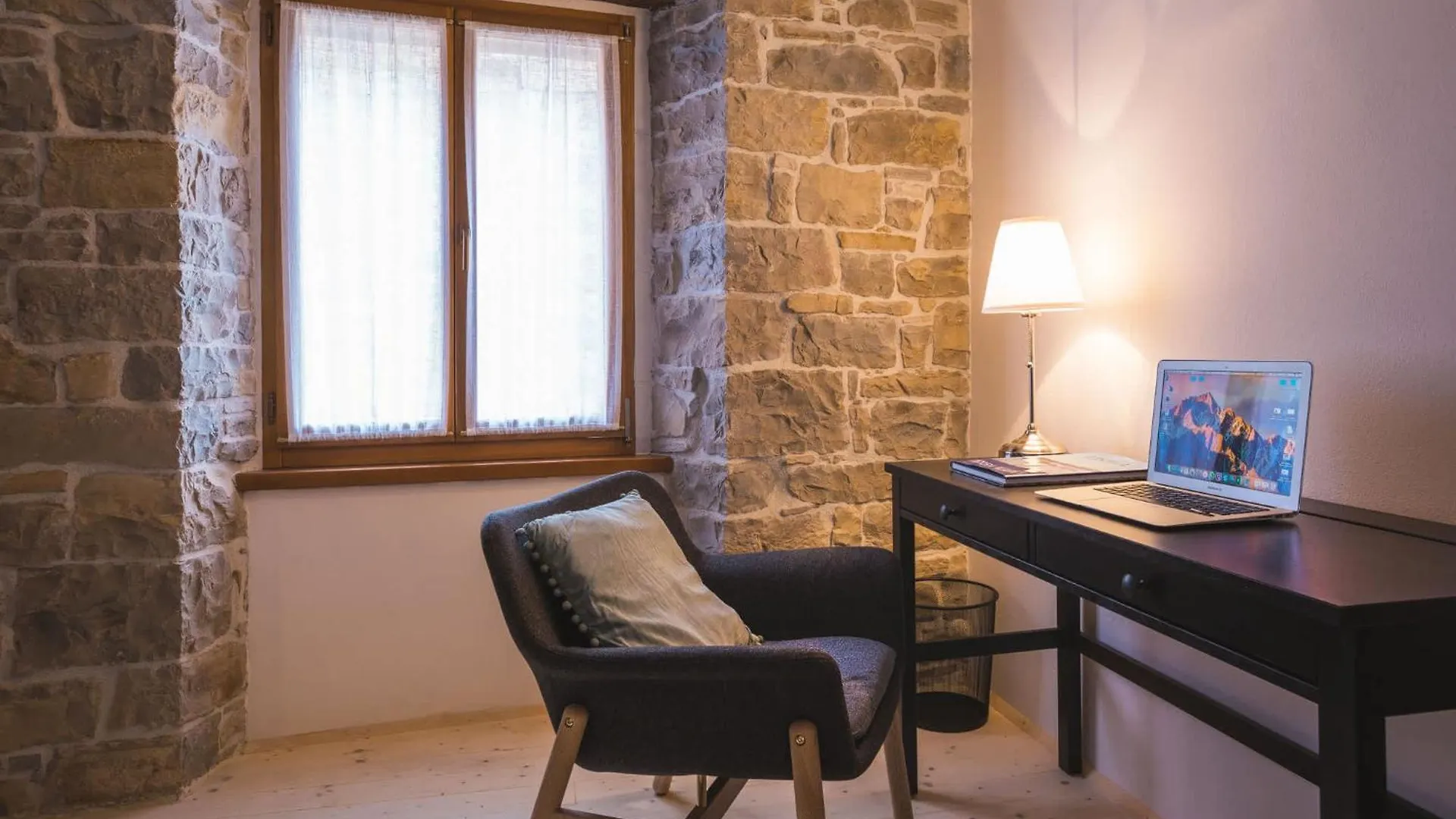 宾馆 Portole Suites Oprtalj