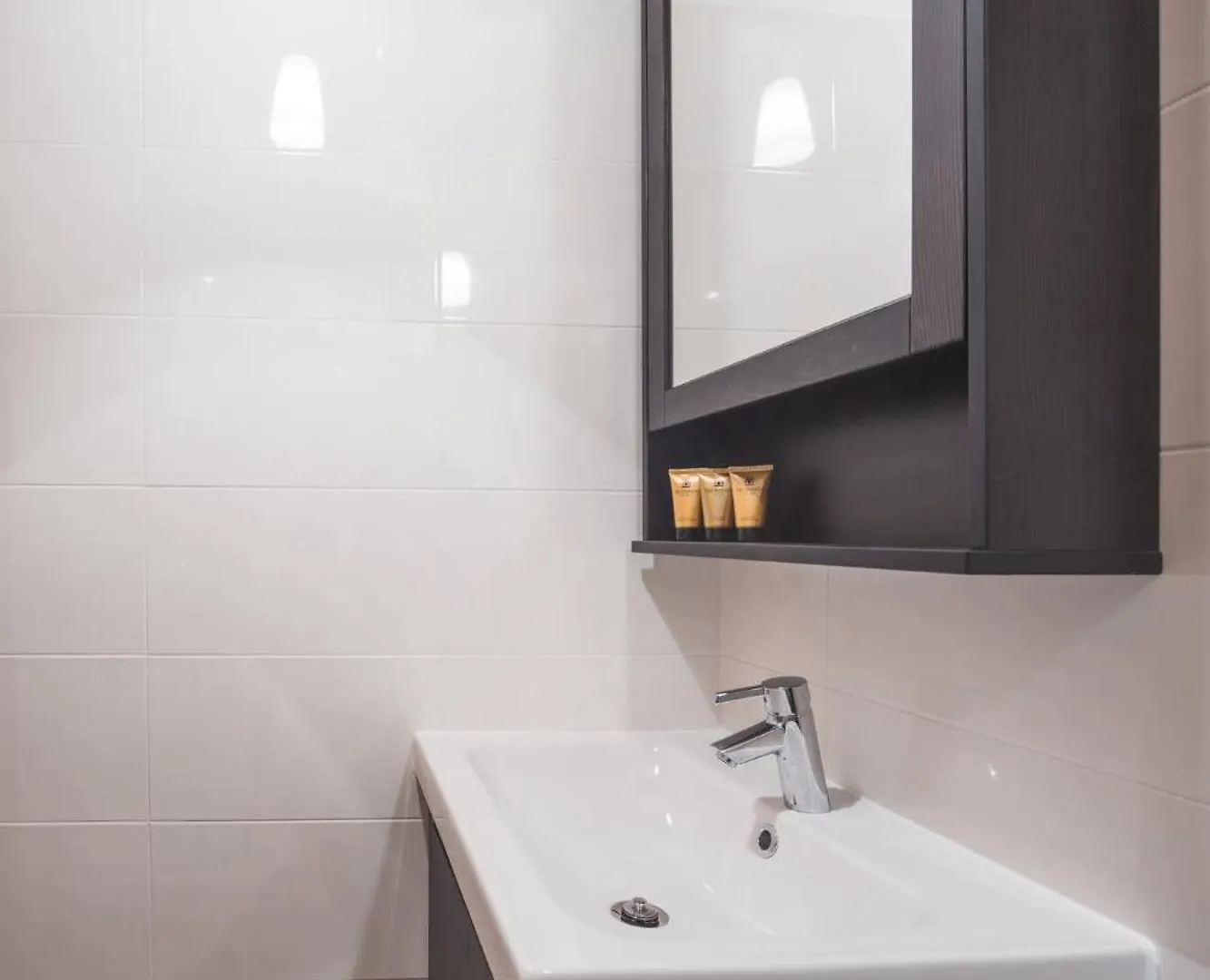 宾馆 Portole Suites Oprtalj